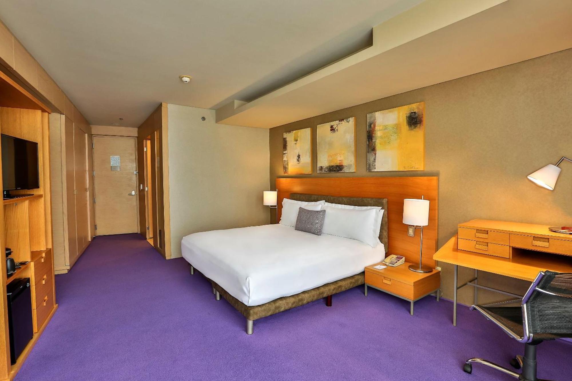 Camino Real Santa Fe Hotel Mexico City Ngoại thất bức ảnh A room at the hotel