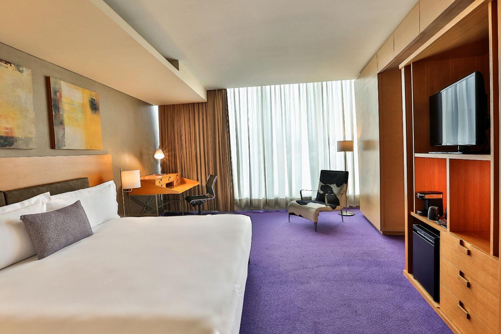 Camino Real Santa Fe Hotel Mexico City Ngoại thất bức ảnh A room at the hotel