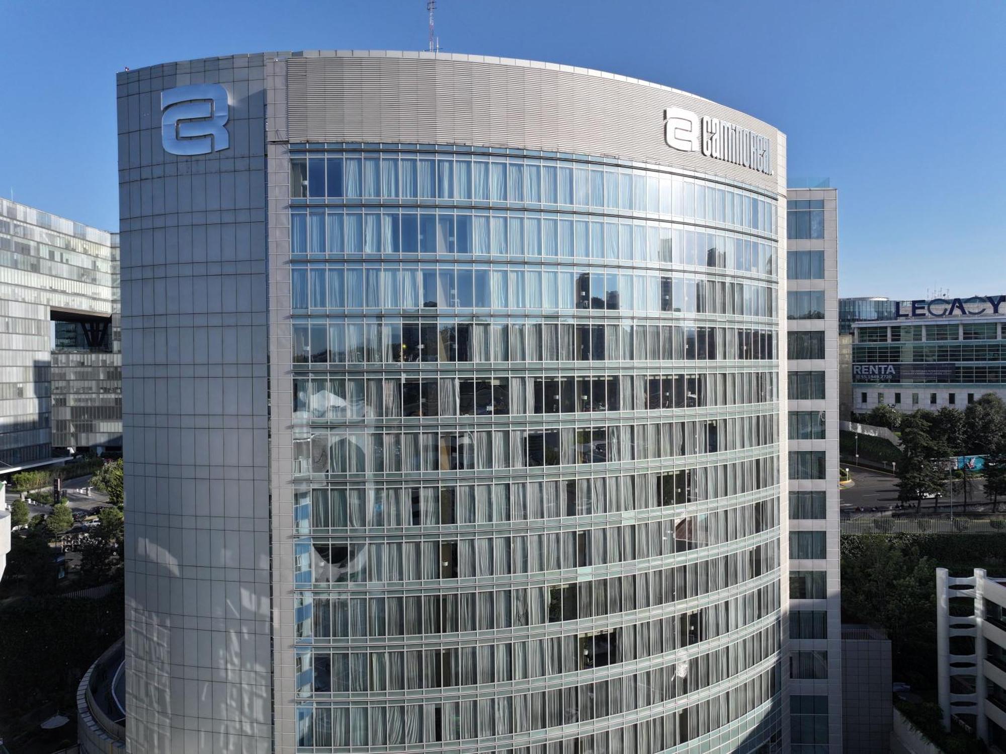Camino Real Santa Fe Hotel Mexico City Ngoại thất bức ảnh Headquarters of the European Anti-fraud Office in Rue Joseph II, Brussels